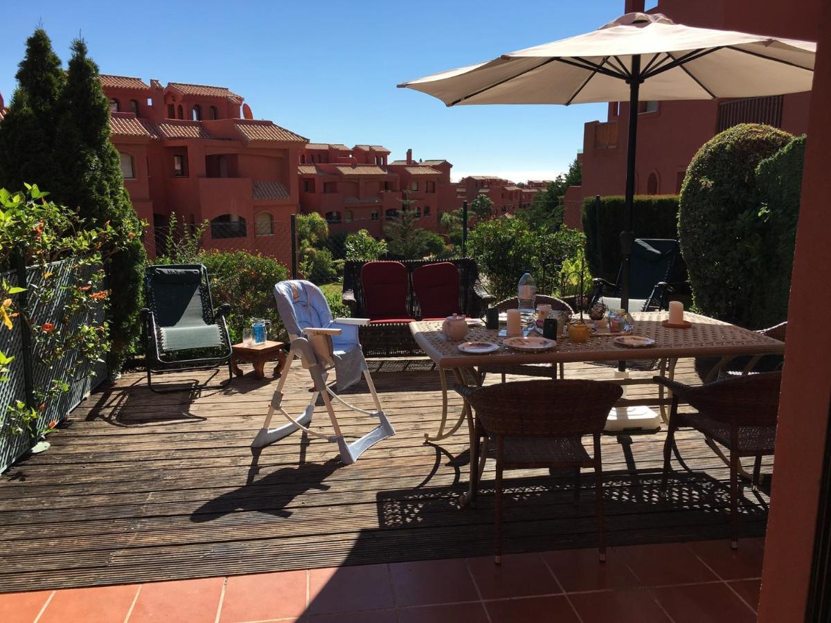 Luxury 2-Bedrooms & Bathrooms Estepona Apartment Экстерьер фото