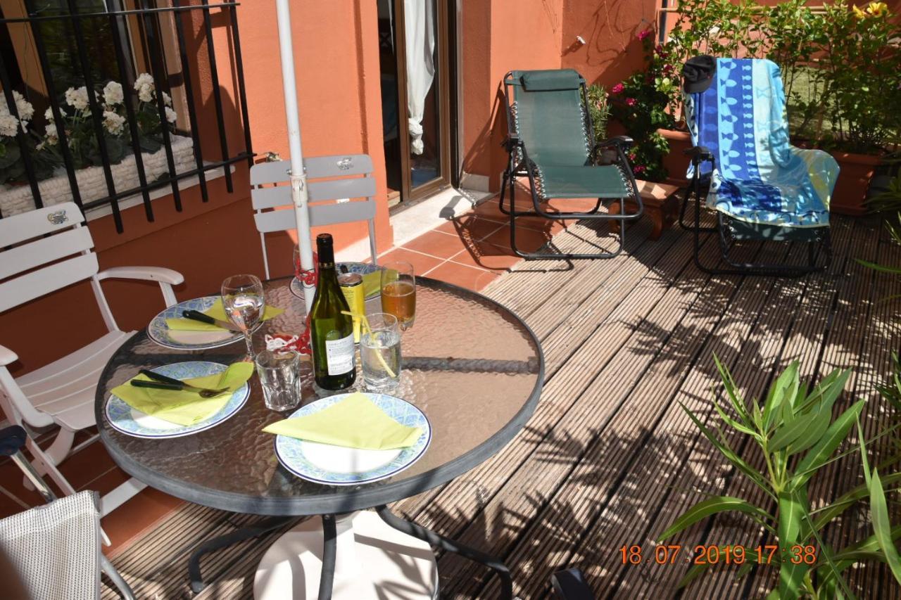 Luxury 2-Bedrooms & Bathrooms Estepona Apartment Экстерьер фото