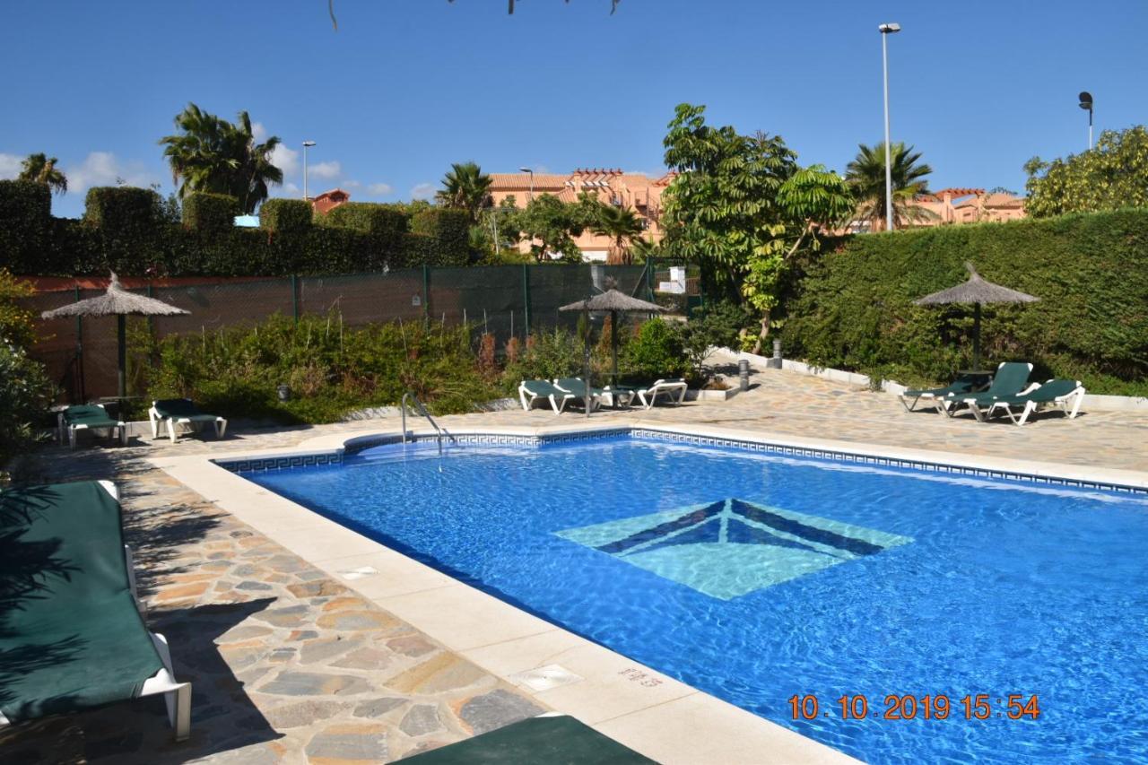 Luxury 2-Bedrooms & Bathrooms Estepona Apartment Экстерьер фото