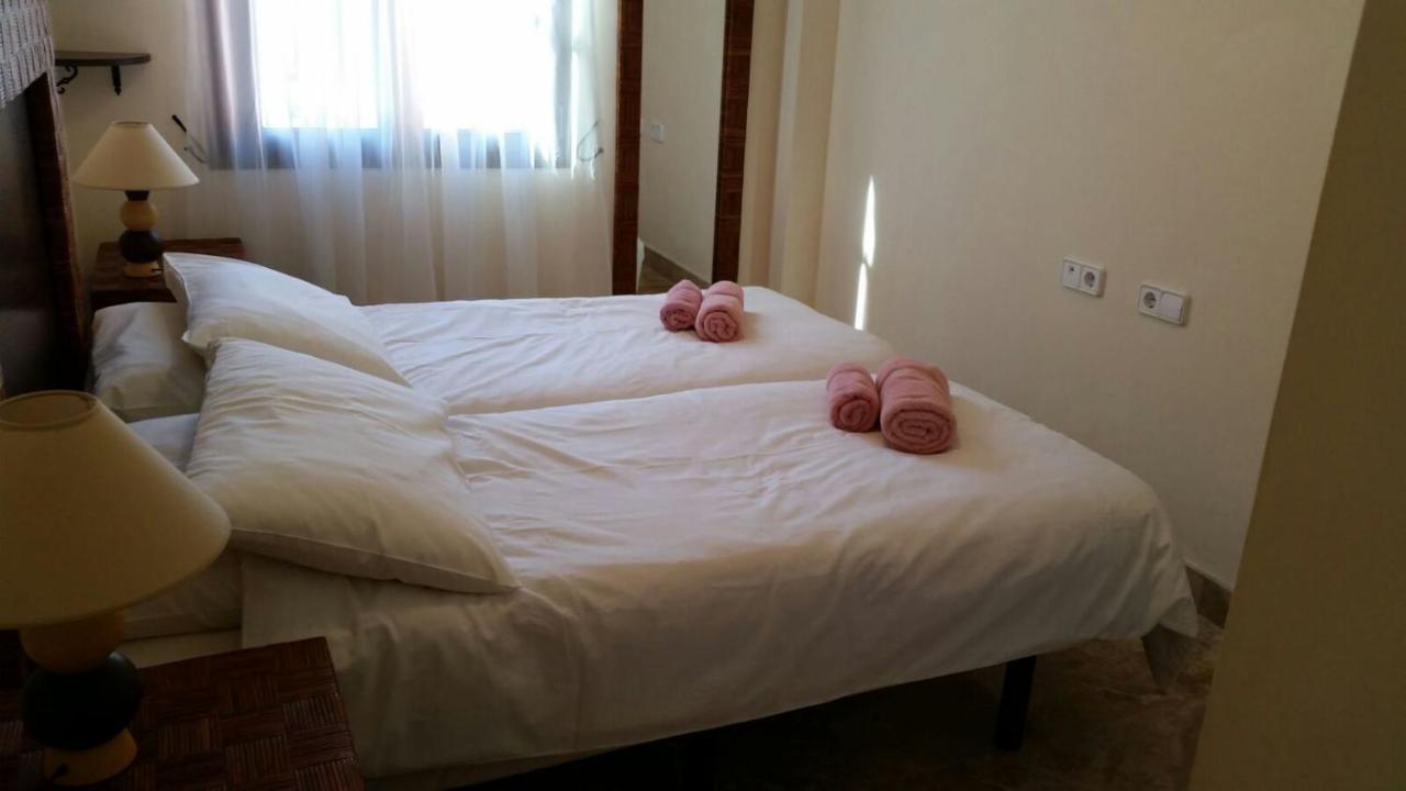 Luxury 2-Bedrooms & Bathrooms Estepona Apartment Экстерьер фото